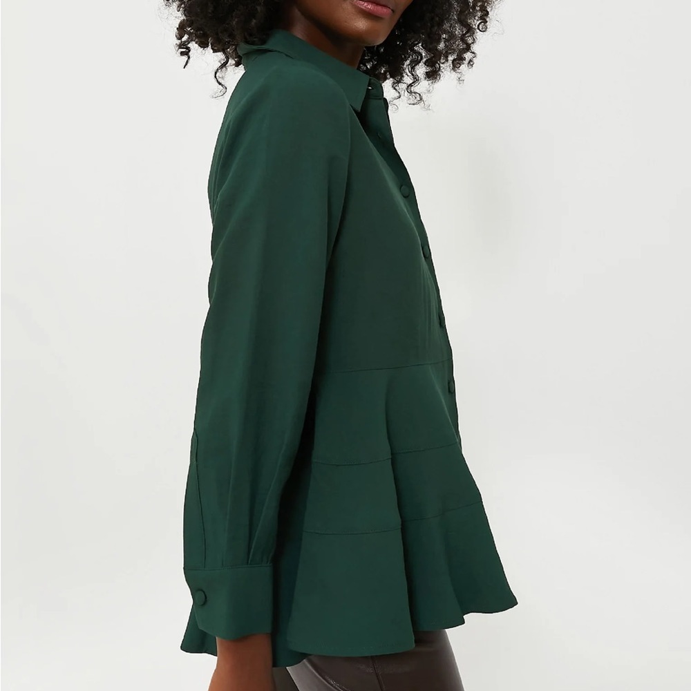 Hunter Green Ashlen Blouse
POMANDER PLACE - Picture 3 of 11